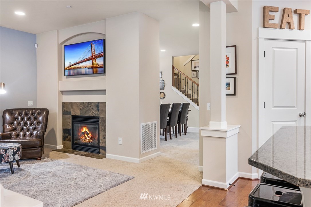 10802 Northeast 187th Street Bothell, WA 98011 - Photo 11 of 38 Gallery Image 11