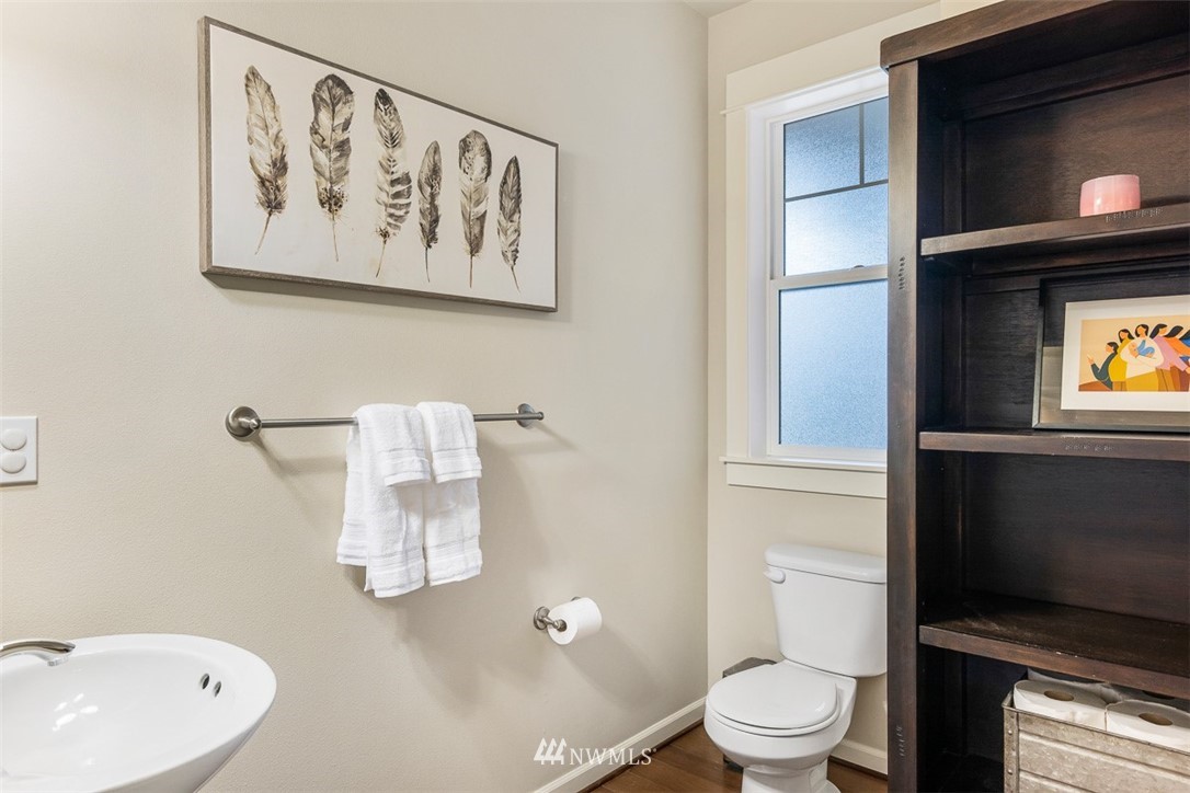 10802 Northeast 187th Street Bothell, WA 98011 - Photo 22 of 38 Gallery Image 22