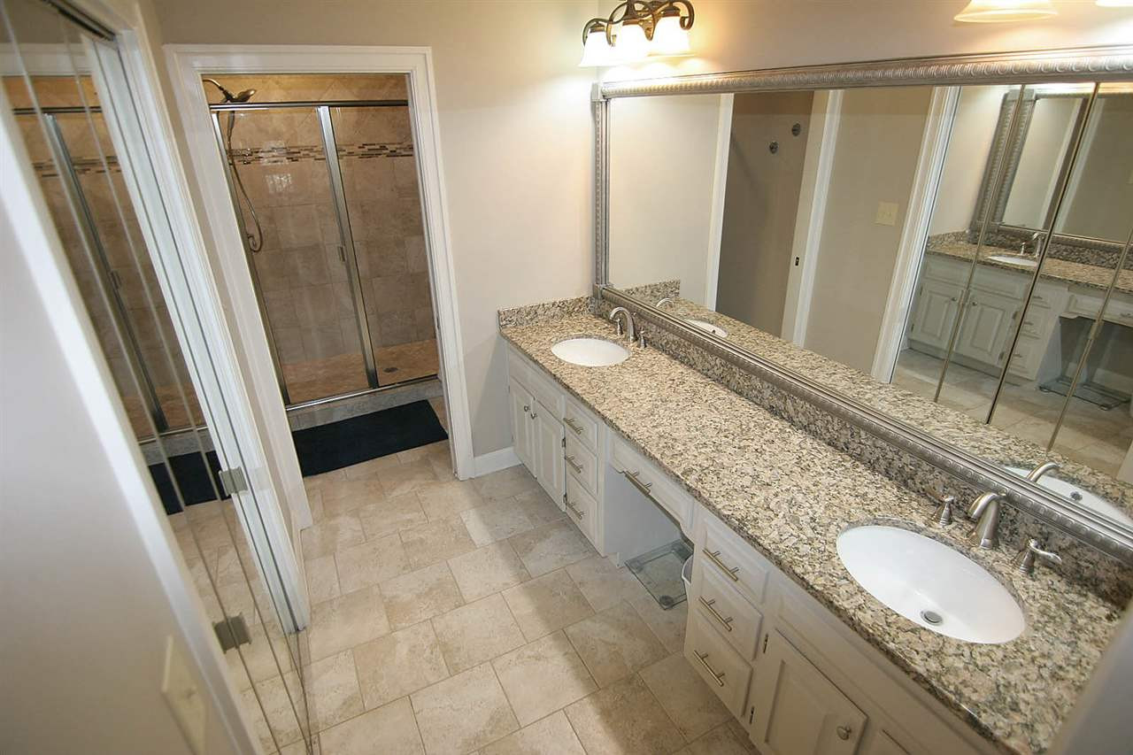 6902 Hunters Way Raleigh, NC 27615 - Photo 13 of 25 Photo 13