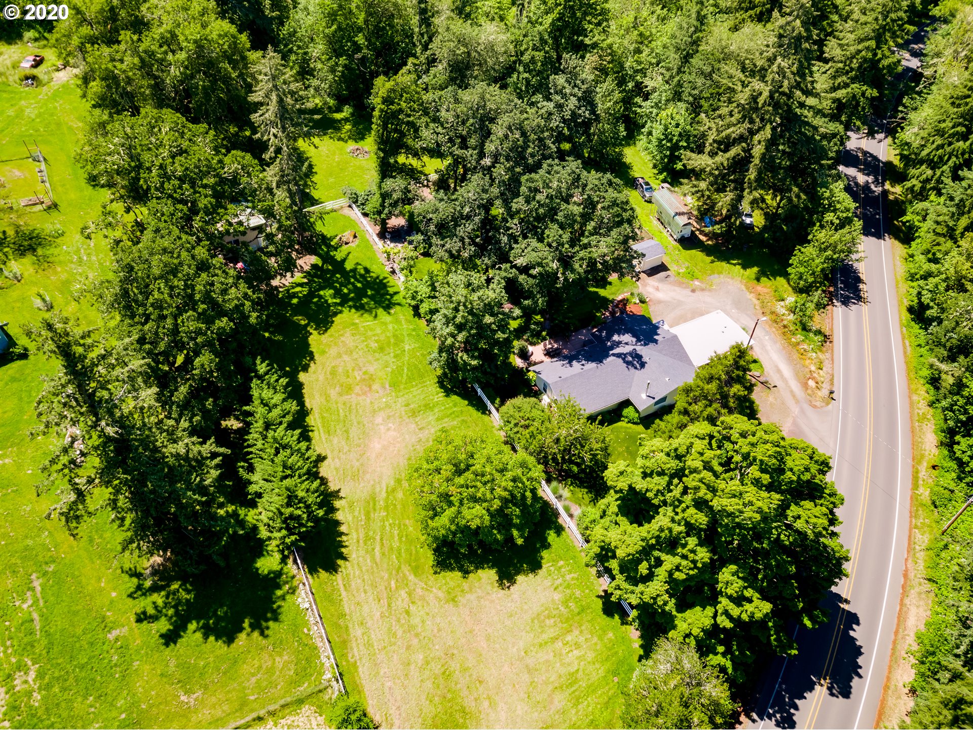 26438 Crow Road Eugene, OR 97402 - Photo 28 of 32 Gallery Image 28