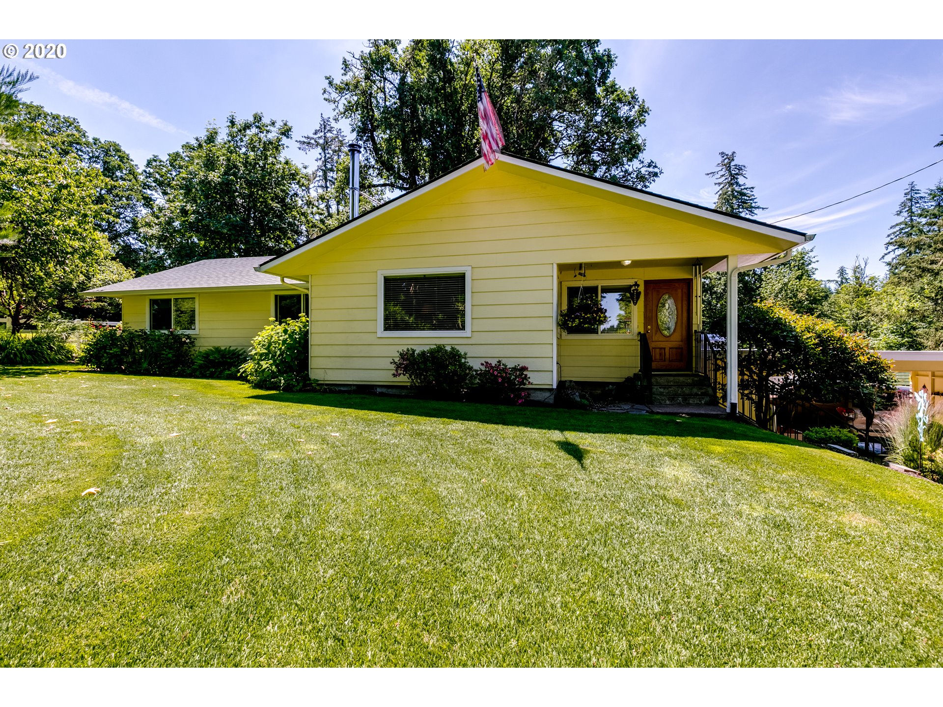 26438 Crow Road Eugene, OR 97402 - Photo 31 of 32 Gallery Image 31