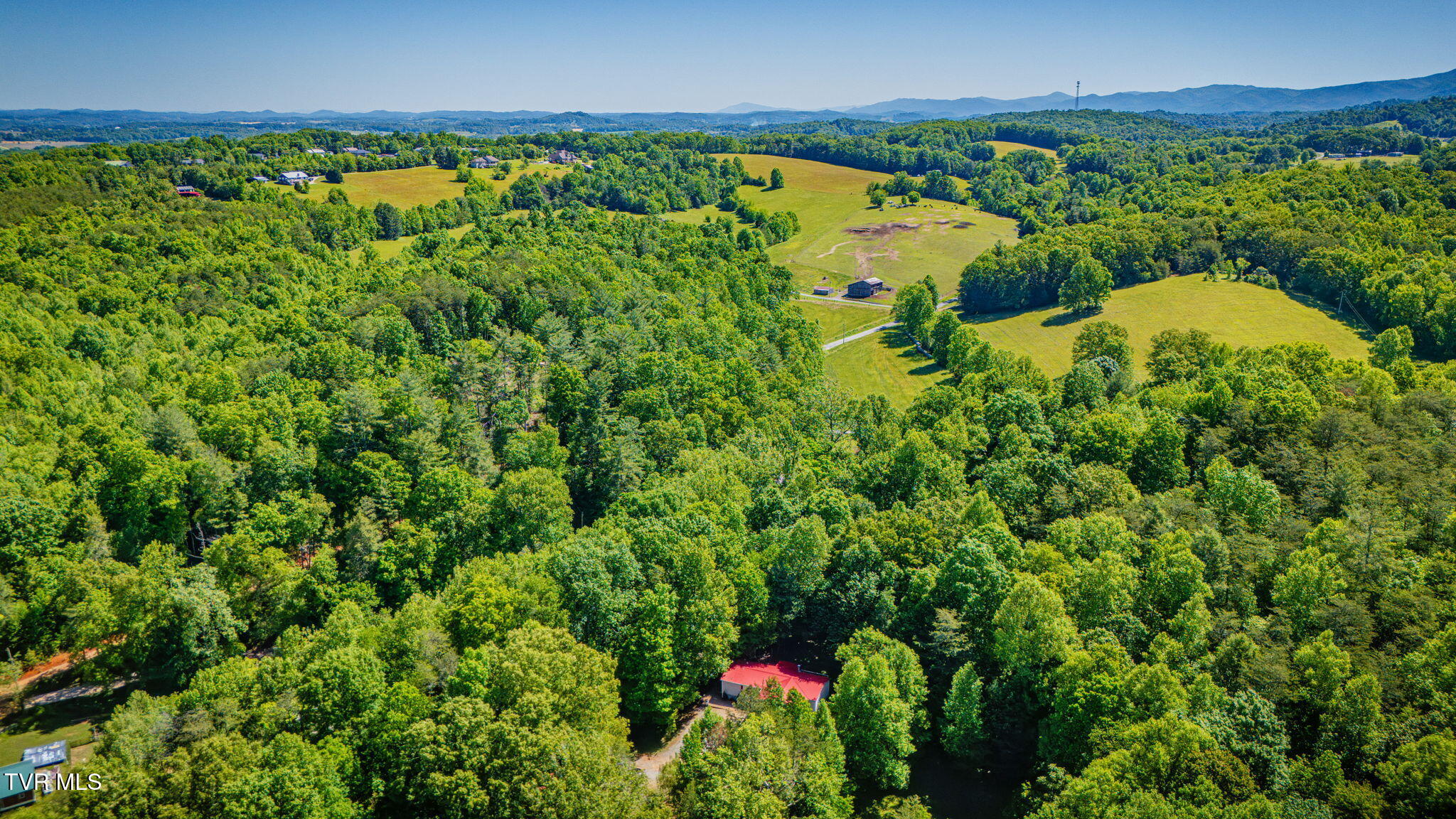 1285 Frank Roberts Road Afton, TN 37616 - Photo 29 of 34 102