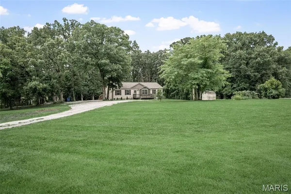 $425,000 | 64 Wild Horse Drive, Foley, MO 63347