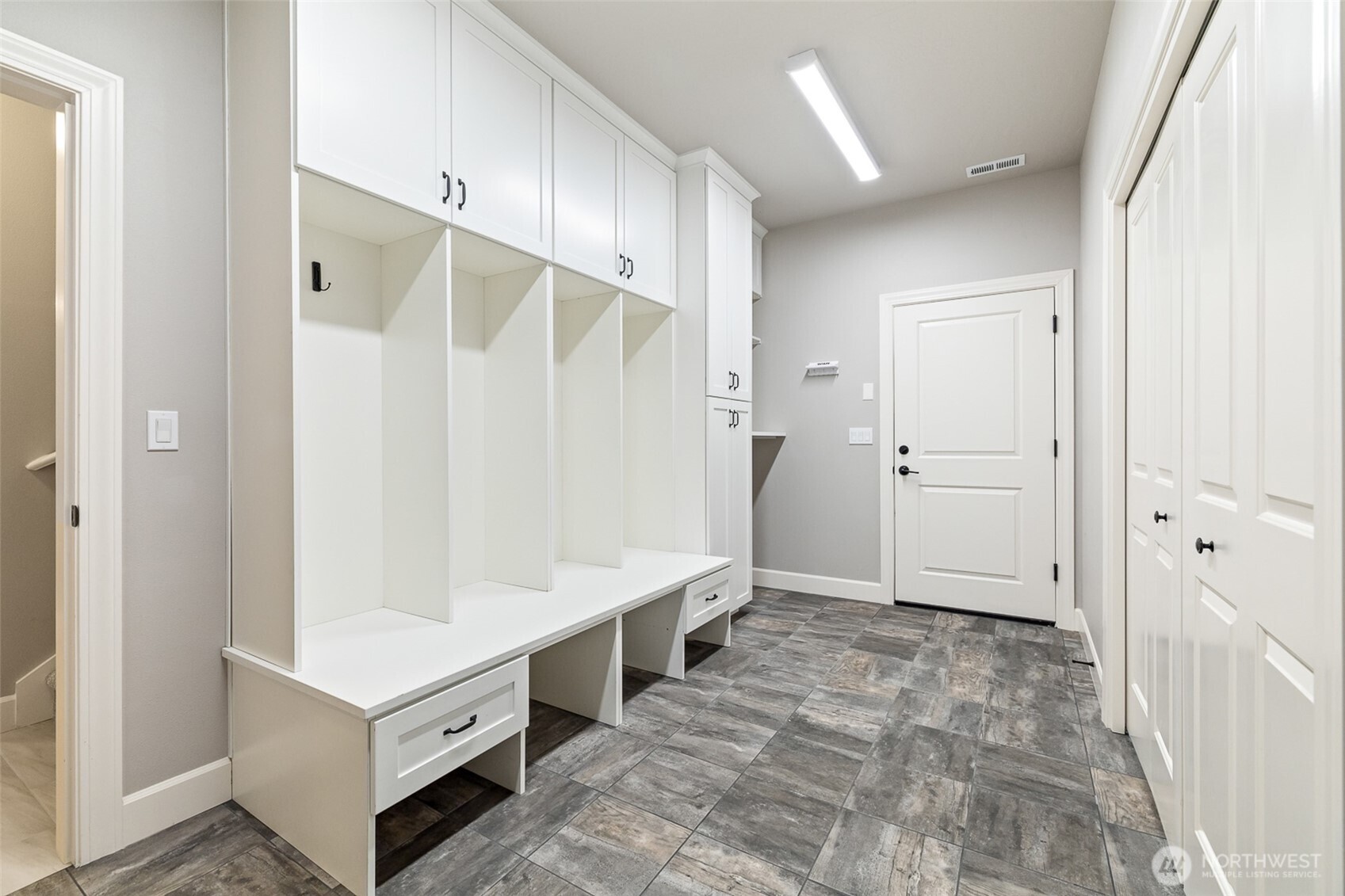 6631 Collins Road West Richland, WA 99353 - Photo 18 of 40