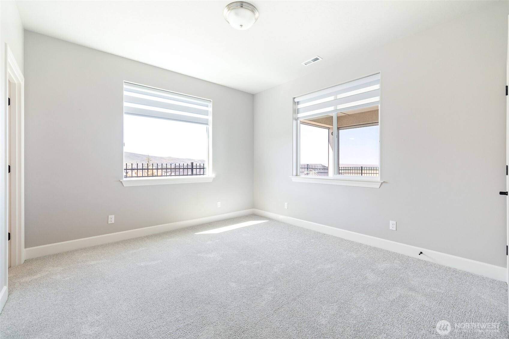 6631 Collins Road West Richland, WA 99353 - Photo 23 of 40