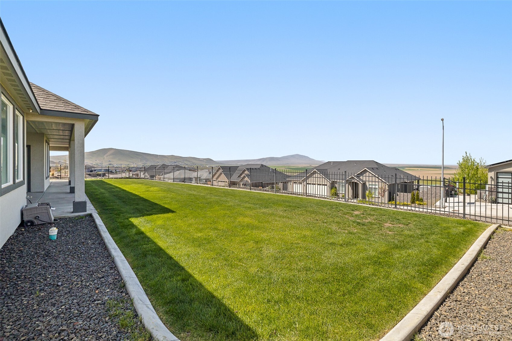 6631 Collins Road West Richland, WA 99353 - Photo 35 of 40