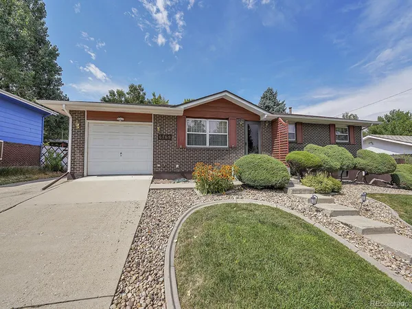 $665,000 | 6769 West 70th Avenue, Arvada, CO 80003