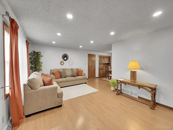 $665,000 | 6769 West 70th Avenue, Arvada, CO 80003