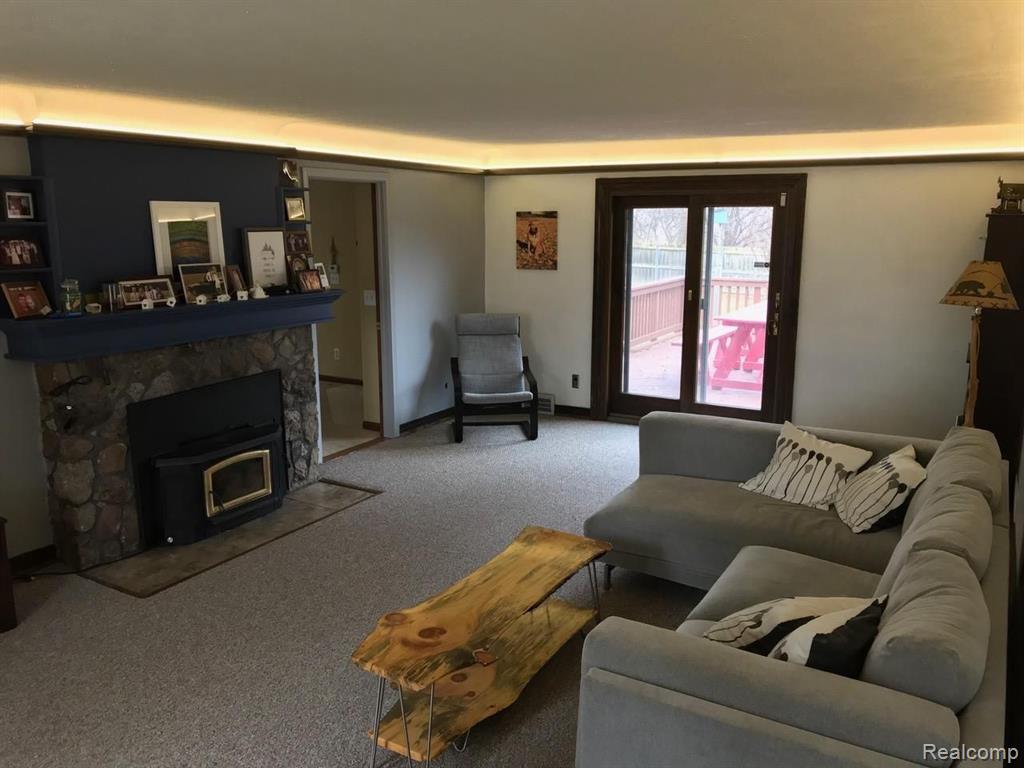 45300 West 11 Mile Road Novi, MI 48375 - Photo 7 of 11