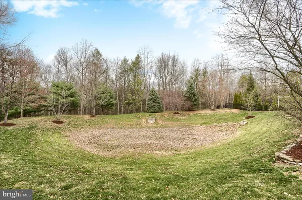 $615,000 | 1720 Sawyer Lane, Mechanicsburg, PA 17050