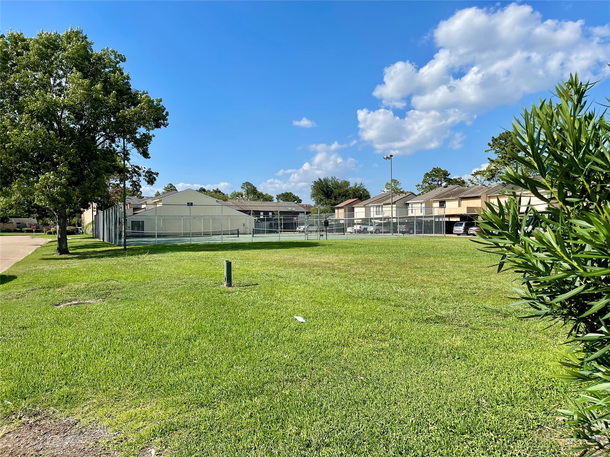 7840 Bateman Lane Houston, TX 77088 - Photo 18 of 25