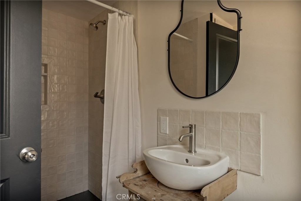 504 Millburn Road Lake Arrowhead, CA 92352 - Photo 21 of 52