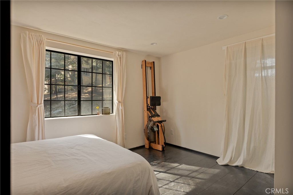 504 Millburn Road Lake Arrowhead, CA 92352 - Photo 24 of 63