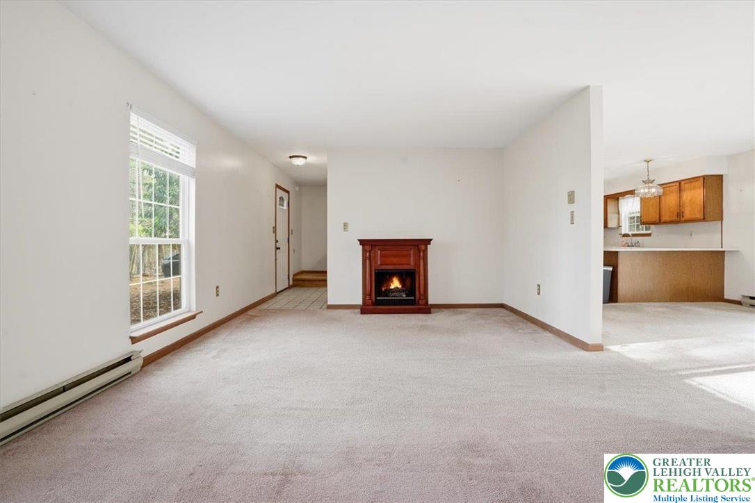 2144 Hill Road Effort, PA 18330 - Photo 11 of 78