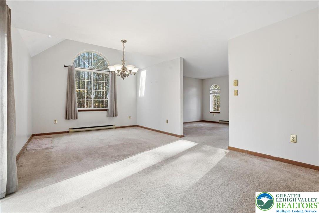 2144 Hill Road Effort, PA 18330 - Photo 15 of 78