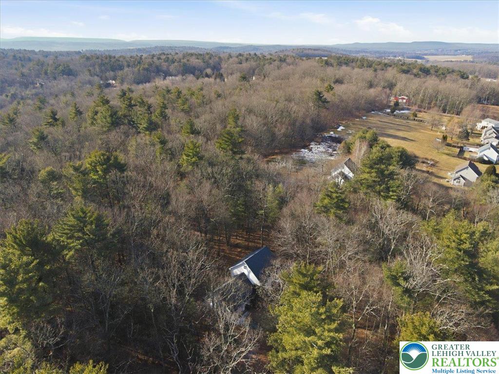 2144 Hill Road Effort, PA 18330 - Photo 77 of 78