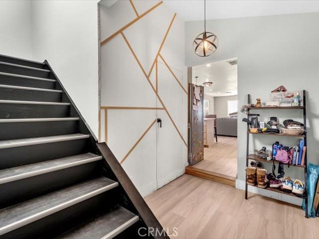 14091 Highview Trail Redding, CA 96003 - Photo 4 of 61