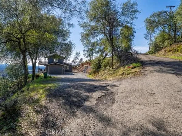 $380,000 | 14091 Highview Trail, Redding, CA 96003