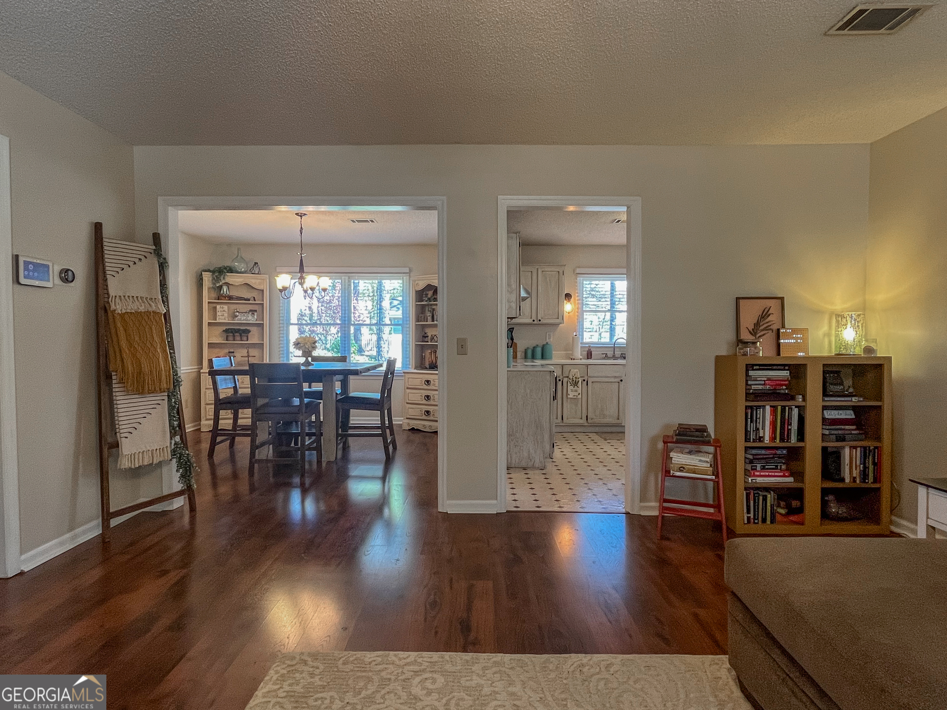 100 Hummingbird Drive Dublin, GA 31021 - Photo 11 of 41