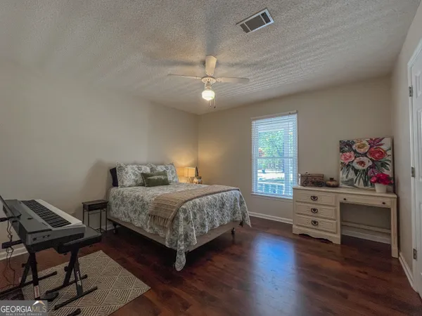 $225,000 | 100 Hummingbird Drive, Dublin, GA 31021