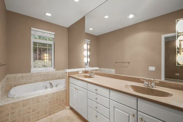 $700,000 | 3216 Conservancy Lane, Middleton, WI 53562