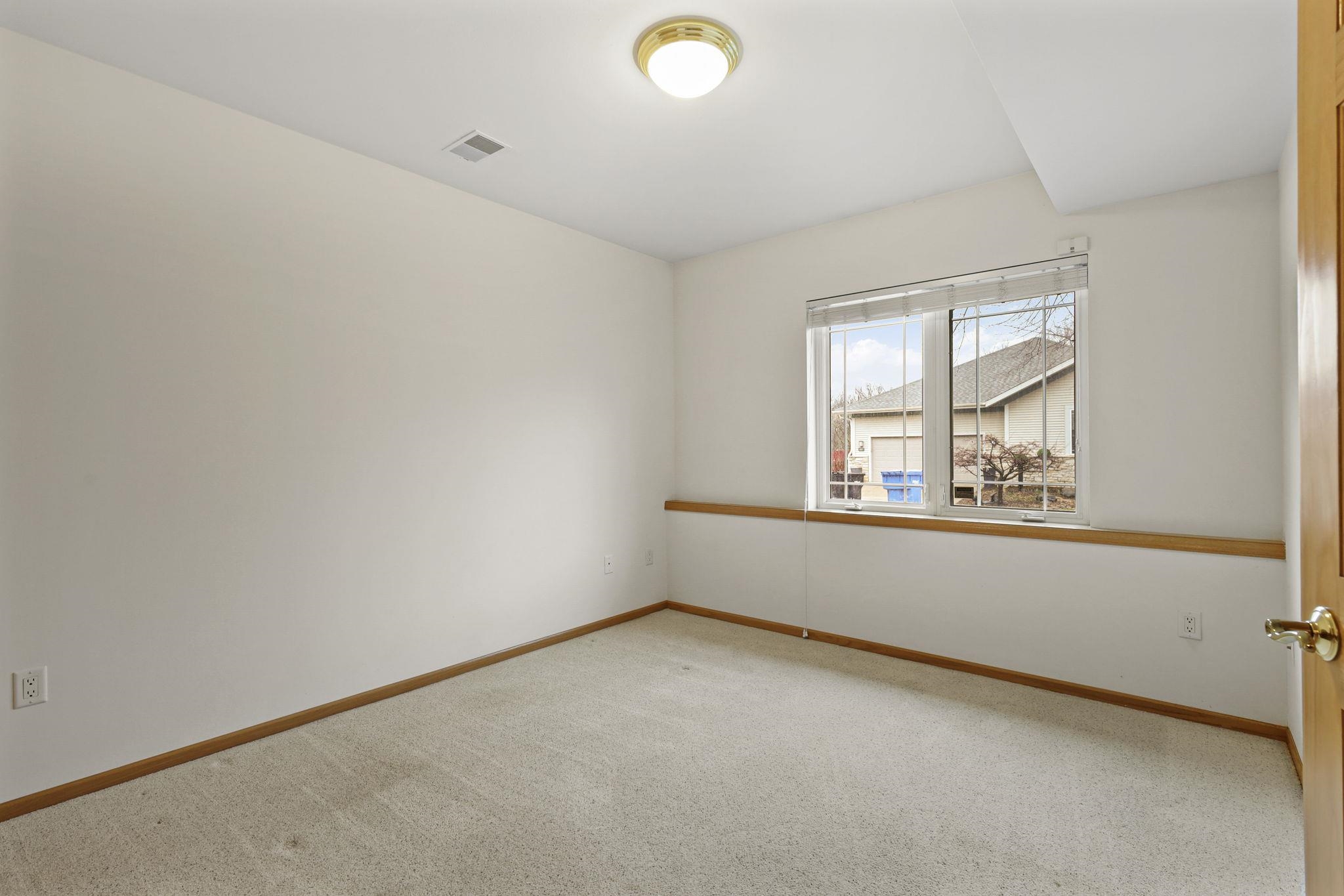 3216 Conservancy Lane Middleton, WI 53562 - Photo 32 of 47