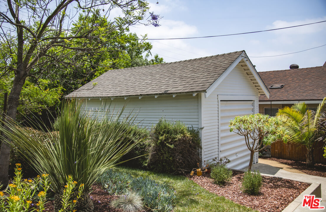 2124 Ridgeview Avenue Los Angeles, CA 90041 - Photo 33 of 33 a view of a house with garden and plants