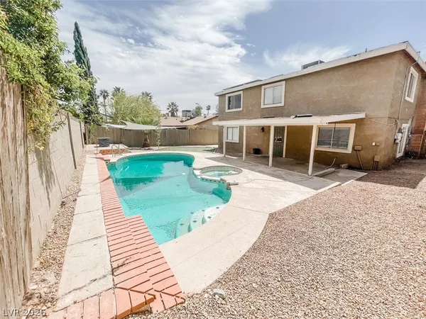 $2,850 | 7038 Hillcroft Way, Las Vegas, NV 89147