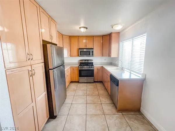 $2,850 | 7038 Hillcroft Way, Las Vegas, NV 89147