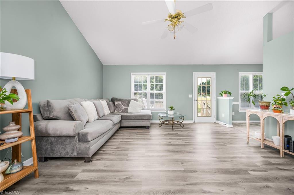 5415 Bridgegate Drive Winston-Salem, NC 27106 - Photo 11 of 41