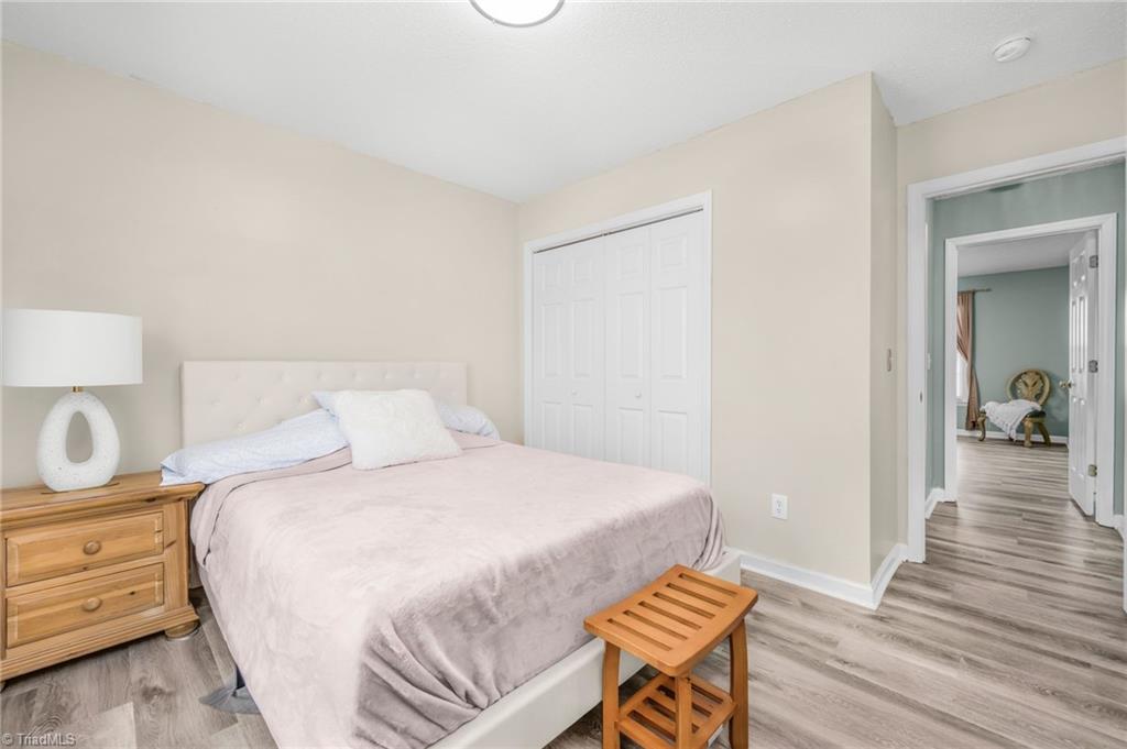 5415 Bridgegate Drive Winston-Salem, NC 27106 - Photo 23 of 41