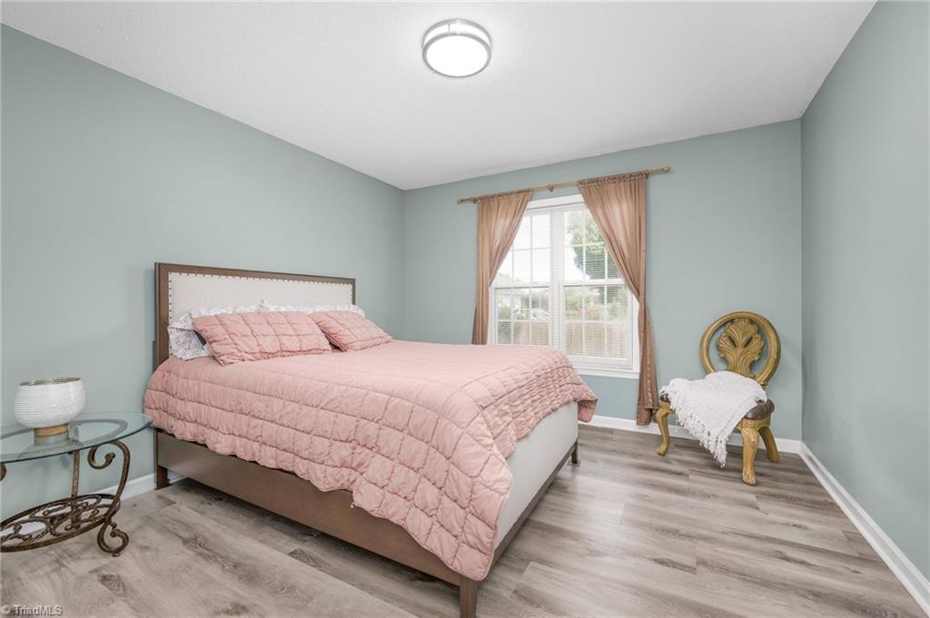 5415 Bridgegate Drive Winston-Salem, NC 27106 - Photo 24 of 41 third bedroom
