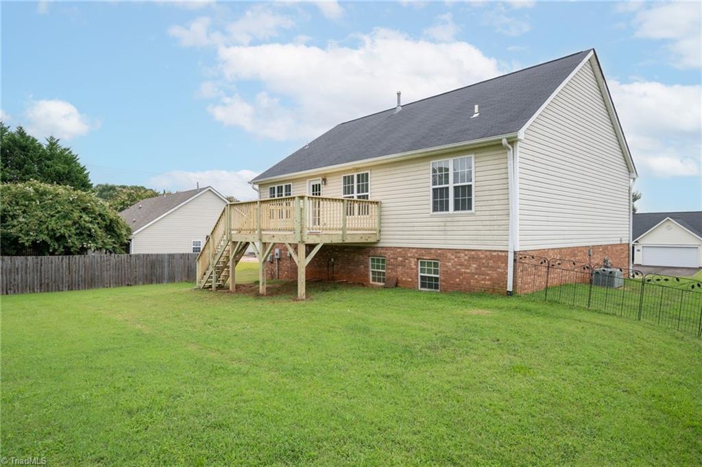 5415 Bridgegate Drive Winston-Salem, NC 27106 - Photo 36 of 41