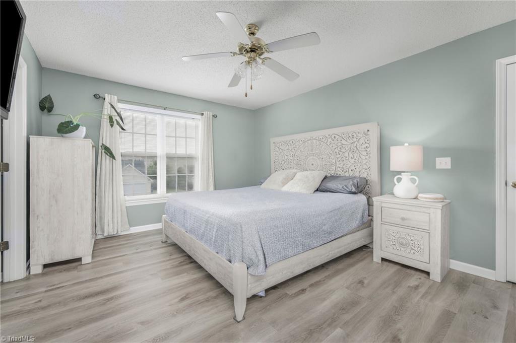 5415 Bridgegate Drive Winston-Salem, NC 27106 - Photo 6 of 41 primary bedroom