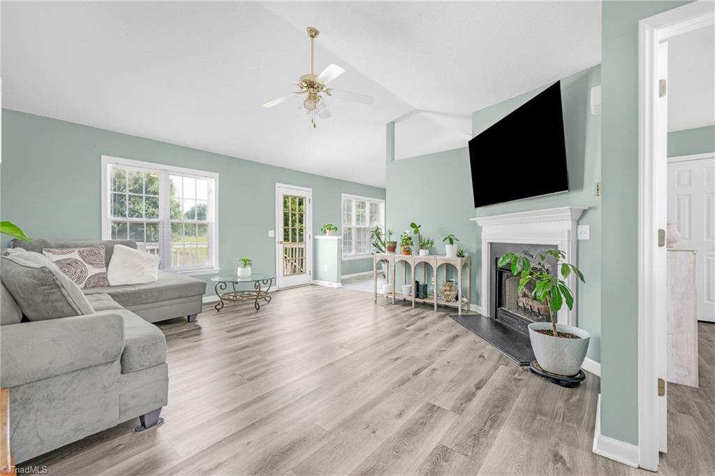 5415 Bridgegate Drive Winston-Salem, NC 27106 - Photo 10 of 41 great room with fireplace