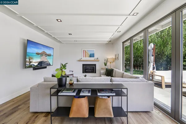 $2,495,000 | 29 Winslow Place, Moraga, CA 94556