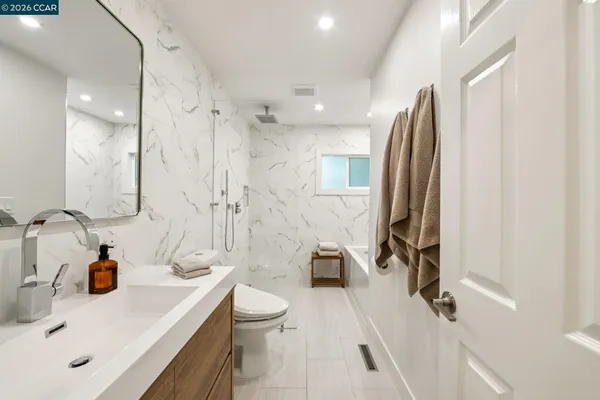 $2,495,000 | 29 Winslow Place, Moraga, CA 94556
