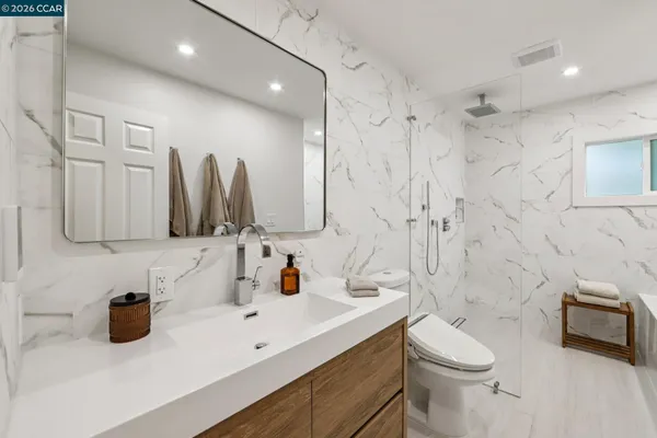 $2,495,000 | 29 Winslow Place, Moraga, CA 94556