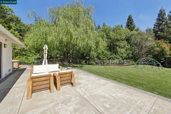 $2,495,000 | 29 Winslow Place, Moraga, CA 94556