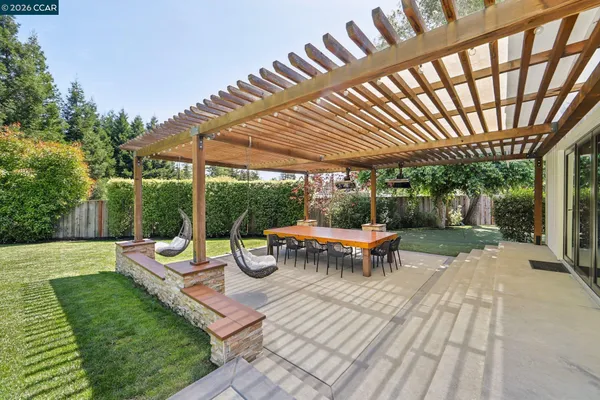 $2,495,000 | 29 Winslow Place, Moraga, CA 94556