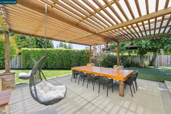 $2,495,000 | 29 Winslow Place, Moraga, CA 94556