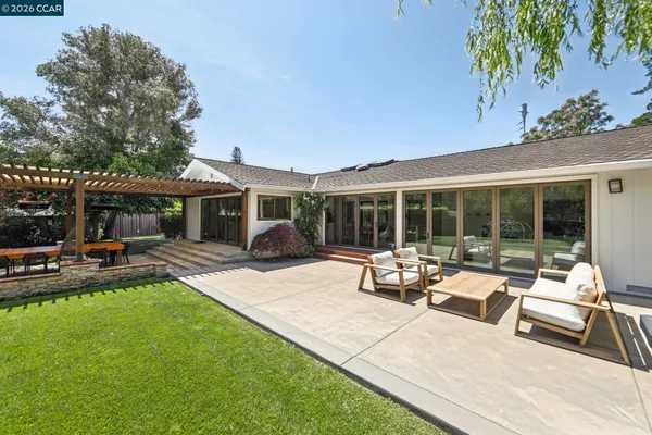 $2,495,000 | 29 Winslow Place, Moraga, CA 94556