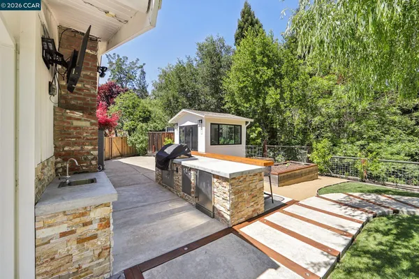 $2,495,000 | 29 Winslow Place, Moraga, CA 94556