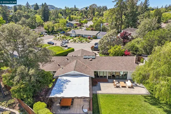 $2,495,000 | 29 Winslow Place, Moraga, CA 94556