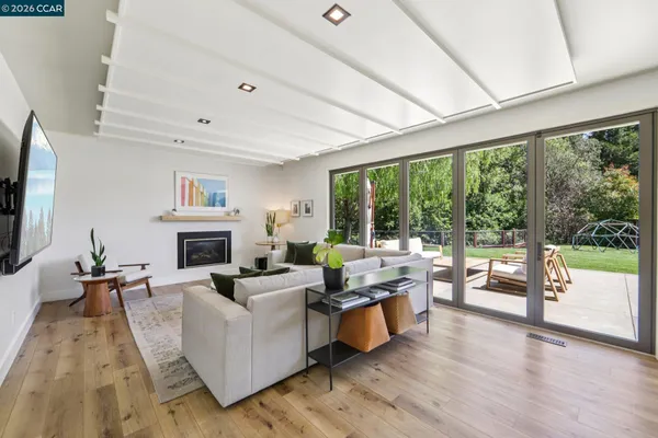 $2,495,000 | 29 Winslow Place, Moraga, CA 94556