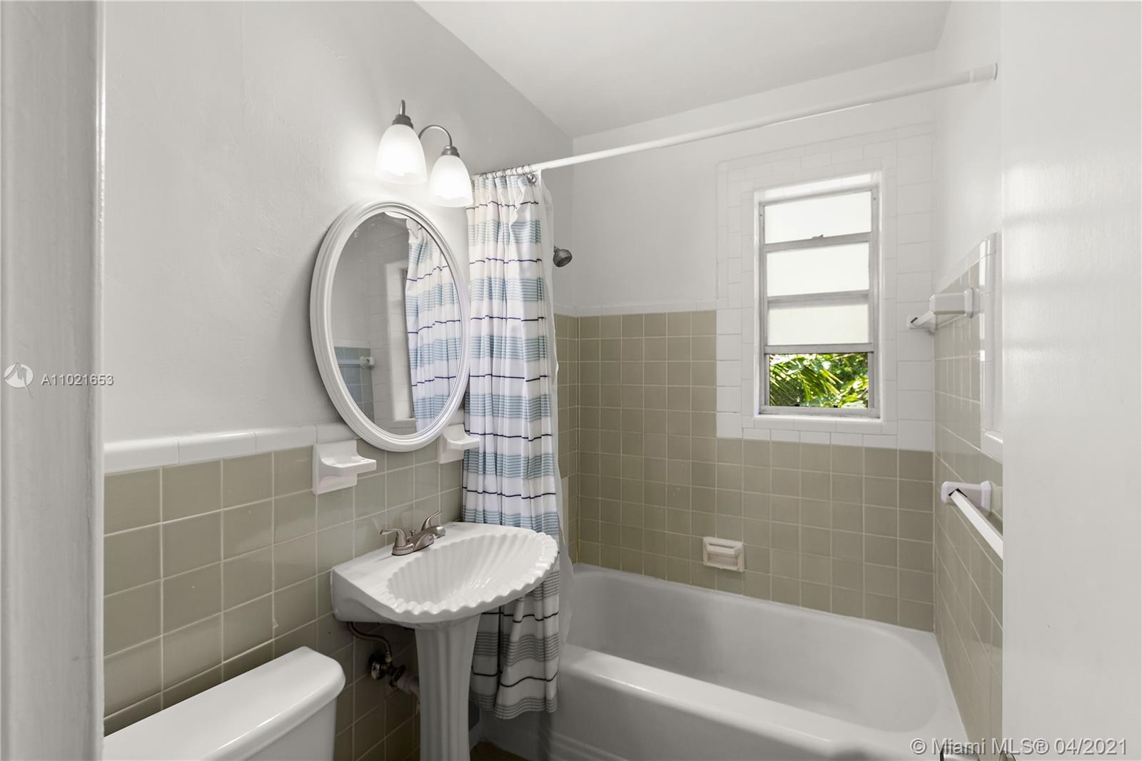 5565 Southwest 80th Street, Unit 112D Miami, FL 33143 - Photo 19 of 27