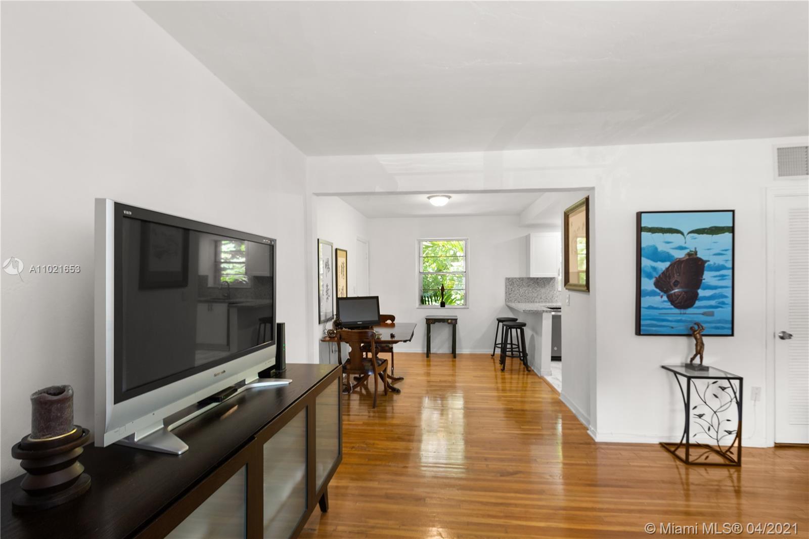 5565 Southwest 80th Street, Unit 112D Miami, FL 33143 - Photo 7 of 27
