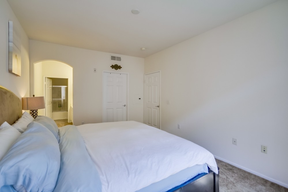 9237 Regents Road, Unit K326 La Jolla, CA 92037 - Photo 11 of 25