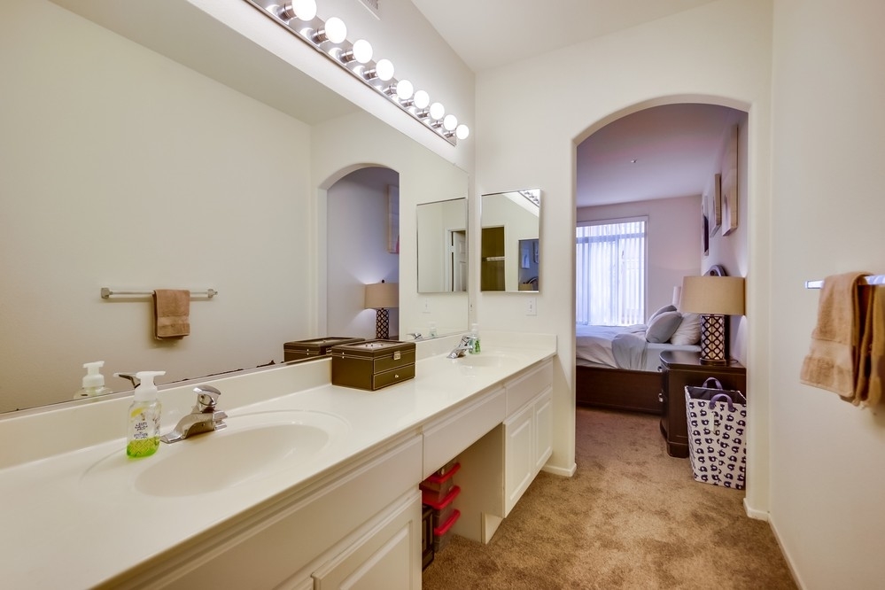 9237 Regents Road, Unit K326 La Jolla, CA 92037 - Photo 13 of 25