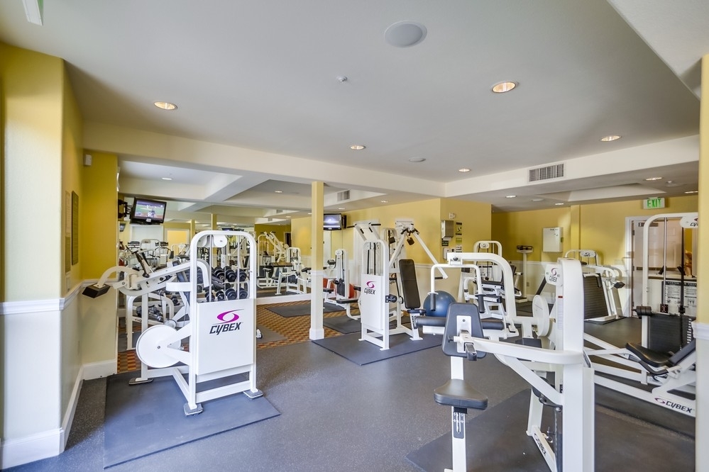 9237 Regents Road, Unit K326 La Jolla, CA 92037 - Photo 19 of 25